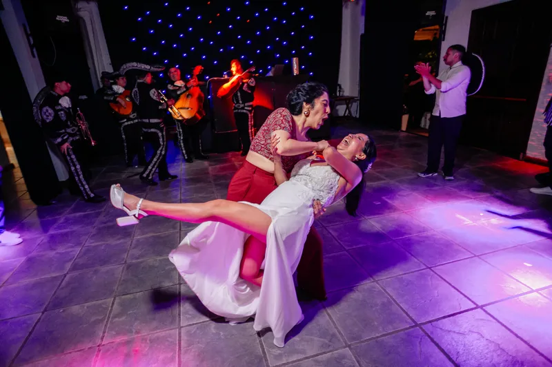 Mariana & Gonza · Estación Fátima · Fotografía 94
